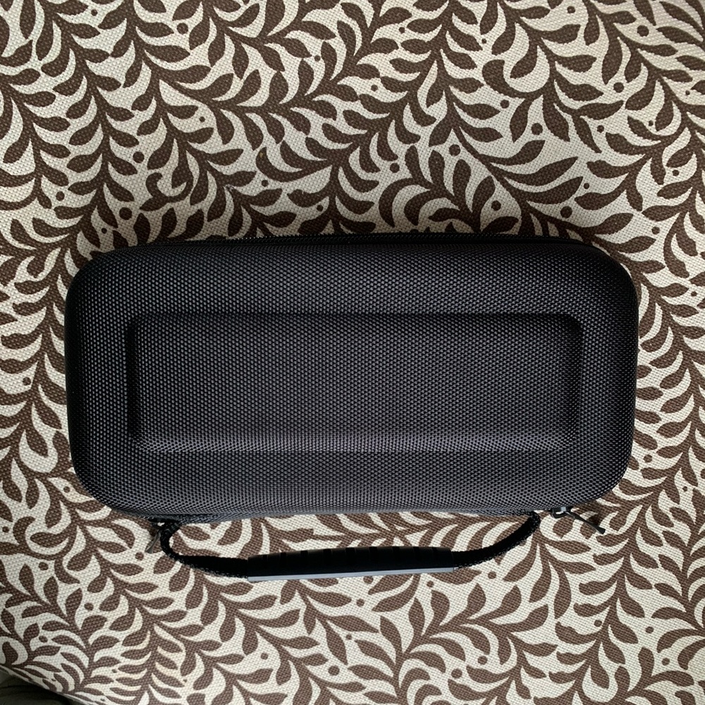 New Nintendo Switch Carry Case w/ Screen protector